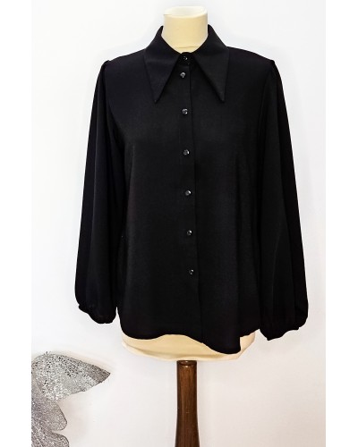 Camisa Cuello Pico Negro